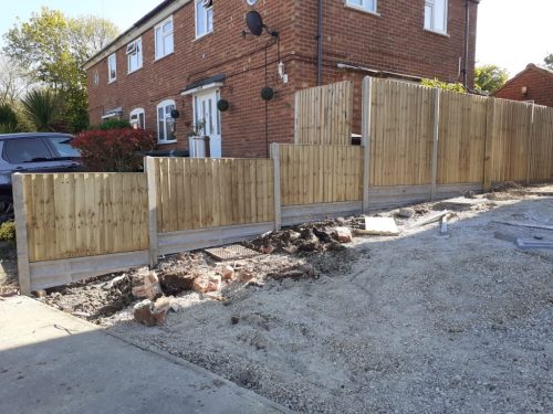 Wooden fence installer in beckenham